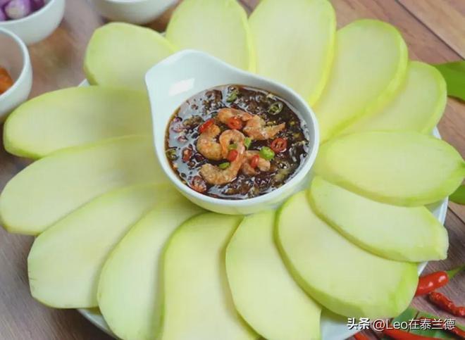 肴：泰国芒果糯米饭排第2！麻将胡了全球十大最佳芒果菜(图2)